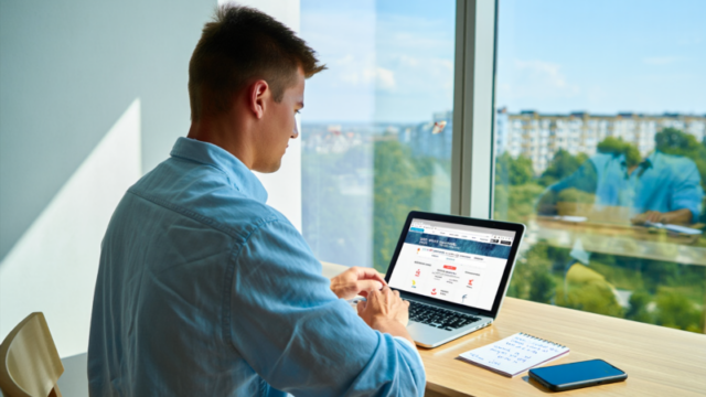 03abc050fd9fbb476d9f246296fd22f9